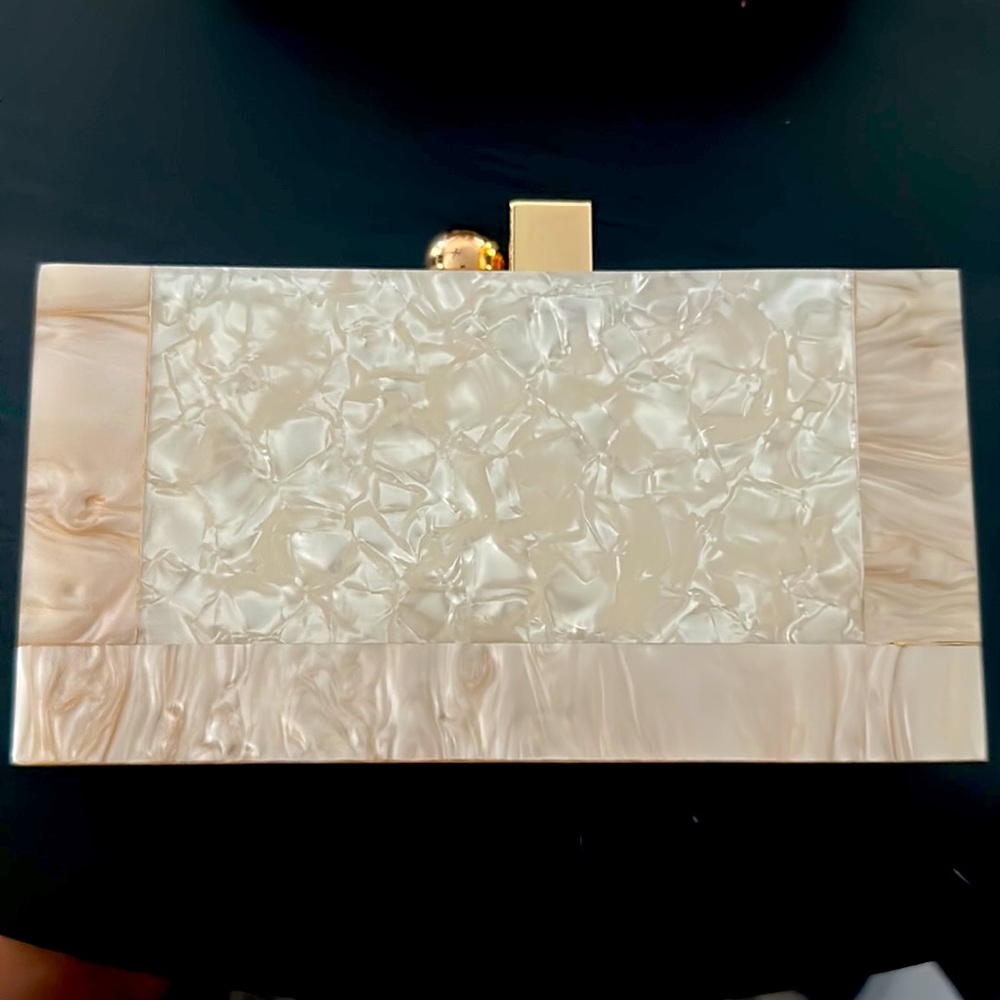 Neutral, Acrylic Clutch with removable strap